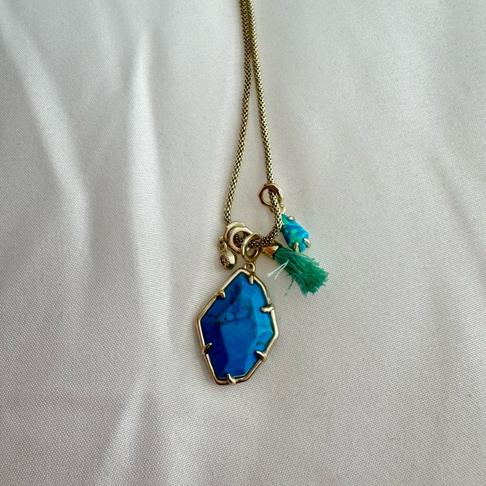 Kendra Scott Blue and Gold Necklace with Vibrant Pendant
